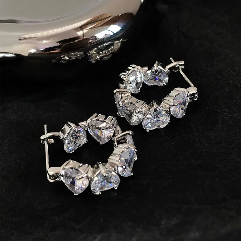 Uilz Silver Color Heart Shape Earrings for Women Personality Zircon Hoop Earring Exquisite Wedding Party Jewelry