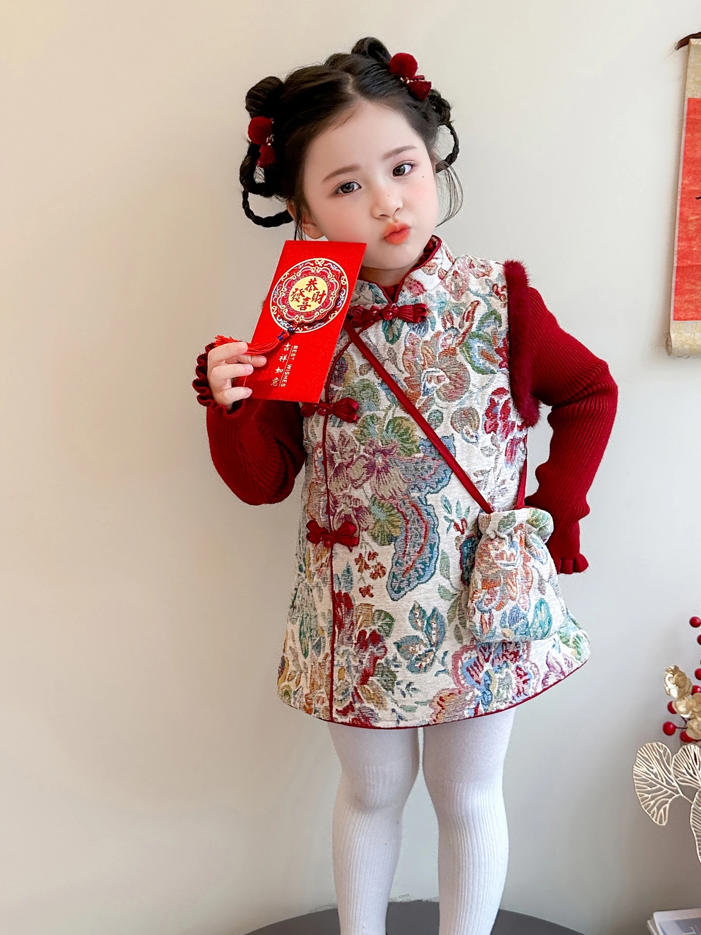 

Thiened Totem Cotton Vest And Skirt Set Winter New Arrival Children's Clothing ort Sve Plant Floral Patterned Two-Piec...