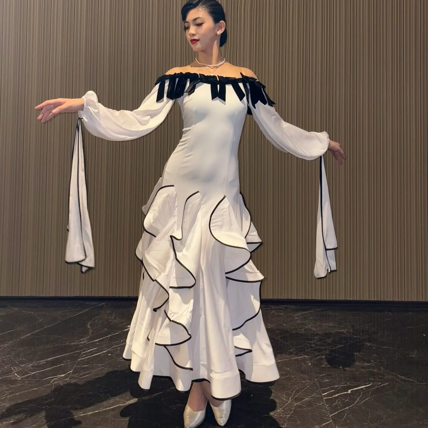 Ballroom Dance Dress Women White Draped Ruffles Long Sleeves Dress Waltz Dance Performance Costume Tango Dancer  Stage Dress