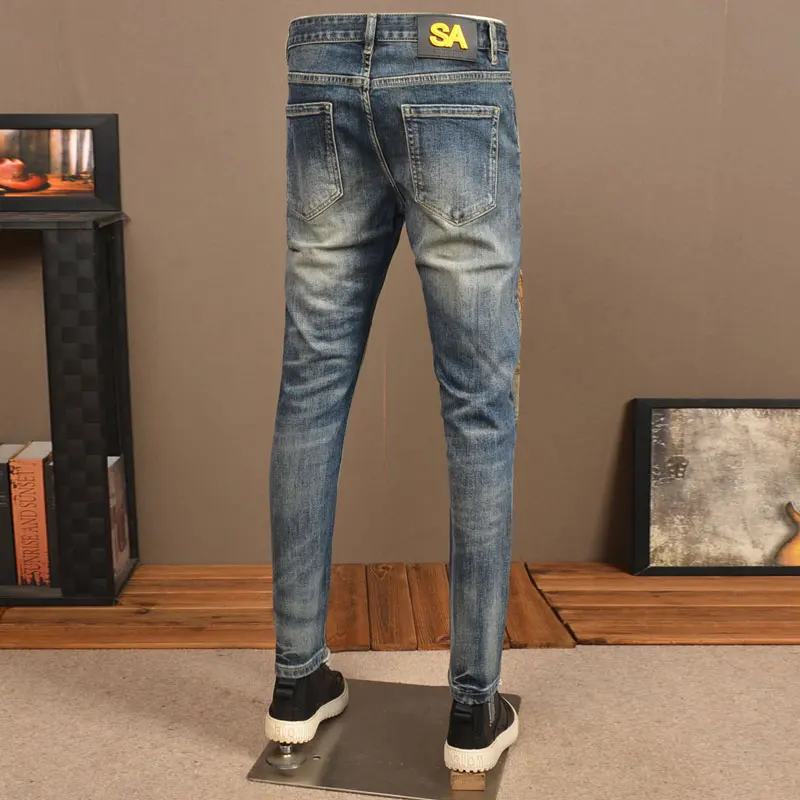 Streetwear Fashion Men Jeans Retro Washed Blue Stretch Slim Fit Ripped Jeans Men Patched Designer Hip Hop Denim Pants Hombre