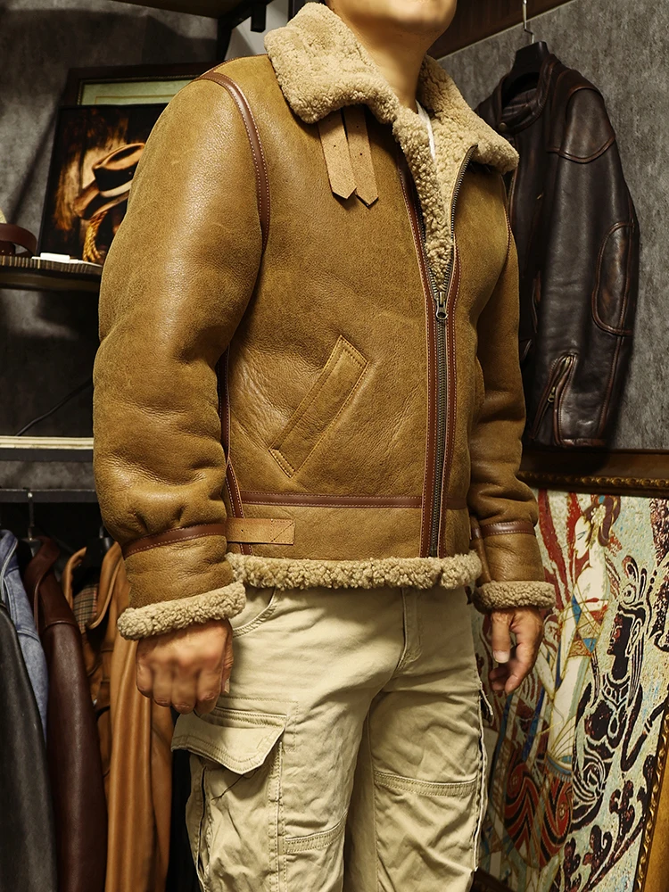 Classico cappotto in vera pelliccia B3. Giacca in pelle calda vintage Air Force Winer. Panno in lana naturale di qualità. 100% shearling