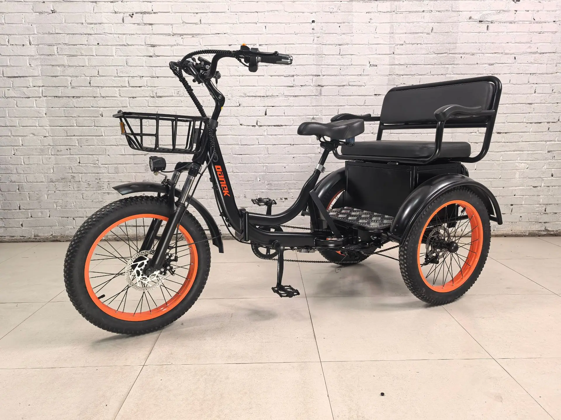 

20-Inch Electric Power Tricycle Front and Rear Framed Cargo Large-load Electric Tricycle
