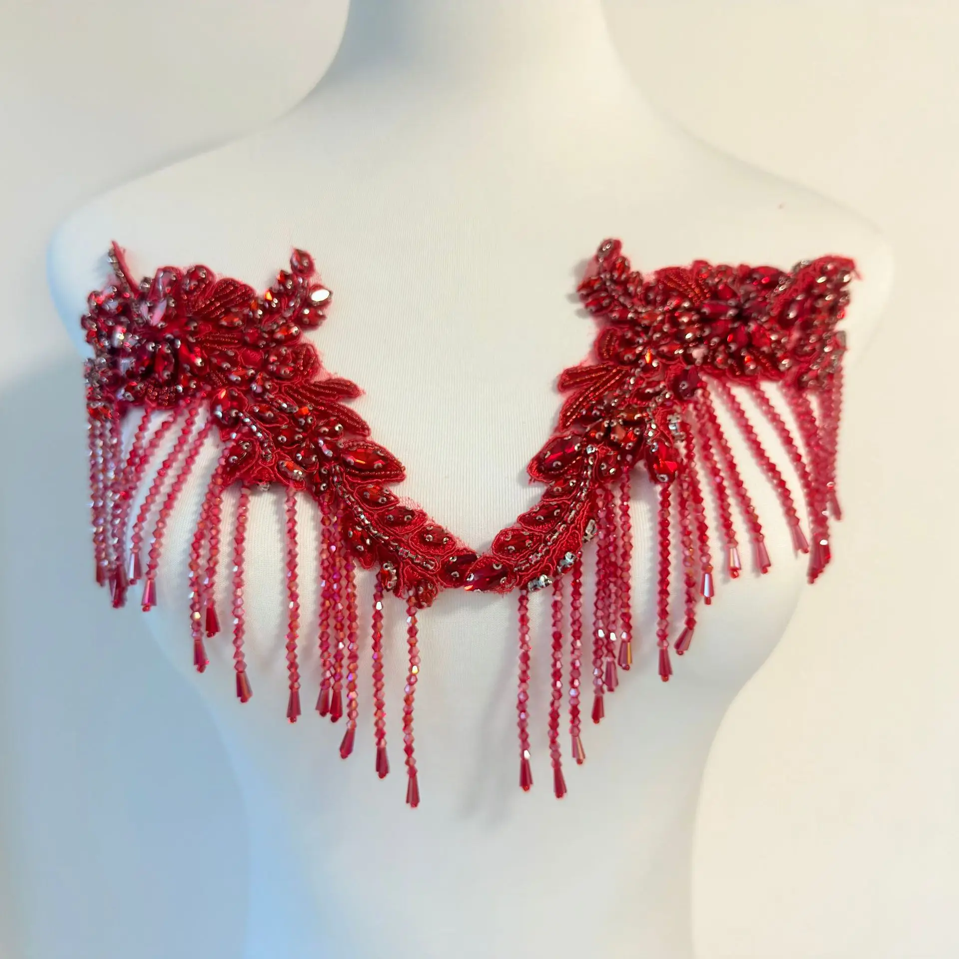 Ornate beaded rhinestone glass lace floral appliqué garment accessories fabric patch