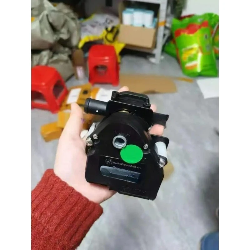 Air Conditioning Section Regulator Model 26-0652 - Compatible with Industrial Stackers & Forklifts, Reliable AC Control Part