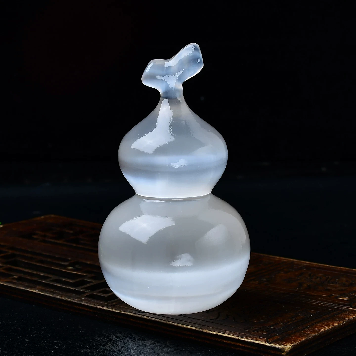 Morocco Natural Selenite Gourd Ornament, Home Decor Creative Craft, Office Desktop Decoration