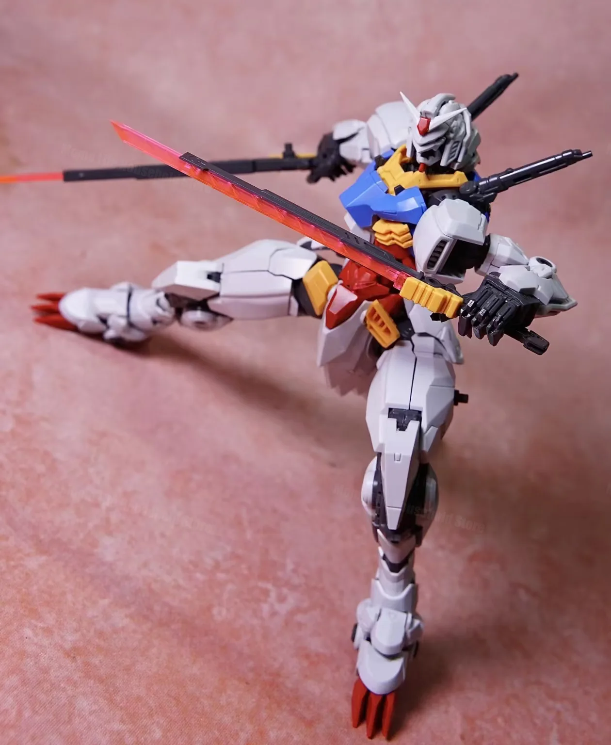 NERO TROJAN MG 1/100 Steelorse Doppia Antenna Stile Mecha Kit Modello di Montaggio Scheletro di Plastica Action Figure Robot Modello di Plastica