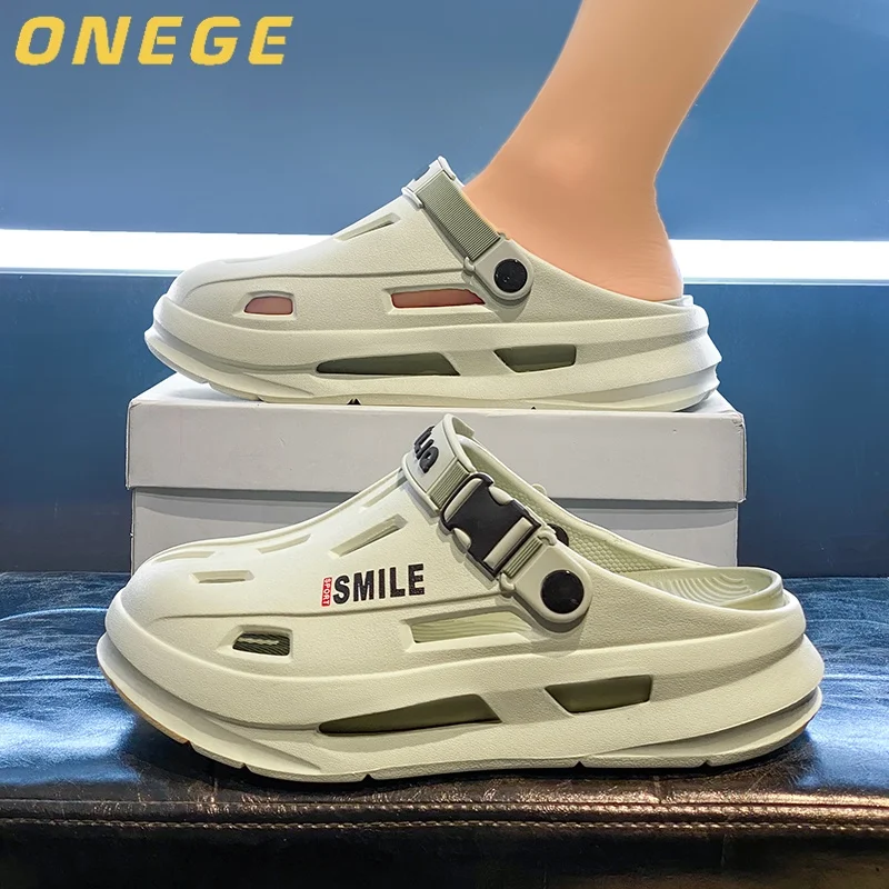 

A Pair of Summer Men's Wear-Resistant Clogs, Men's New Non-Slip Thick-Soled Beach Shoes, Comfortable Slippers for Outer Wear