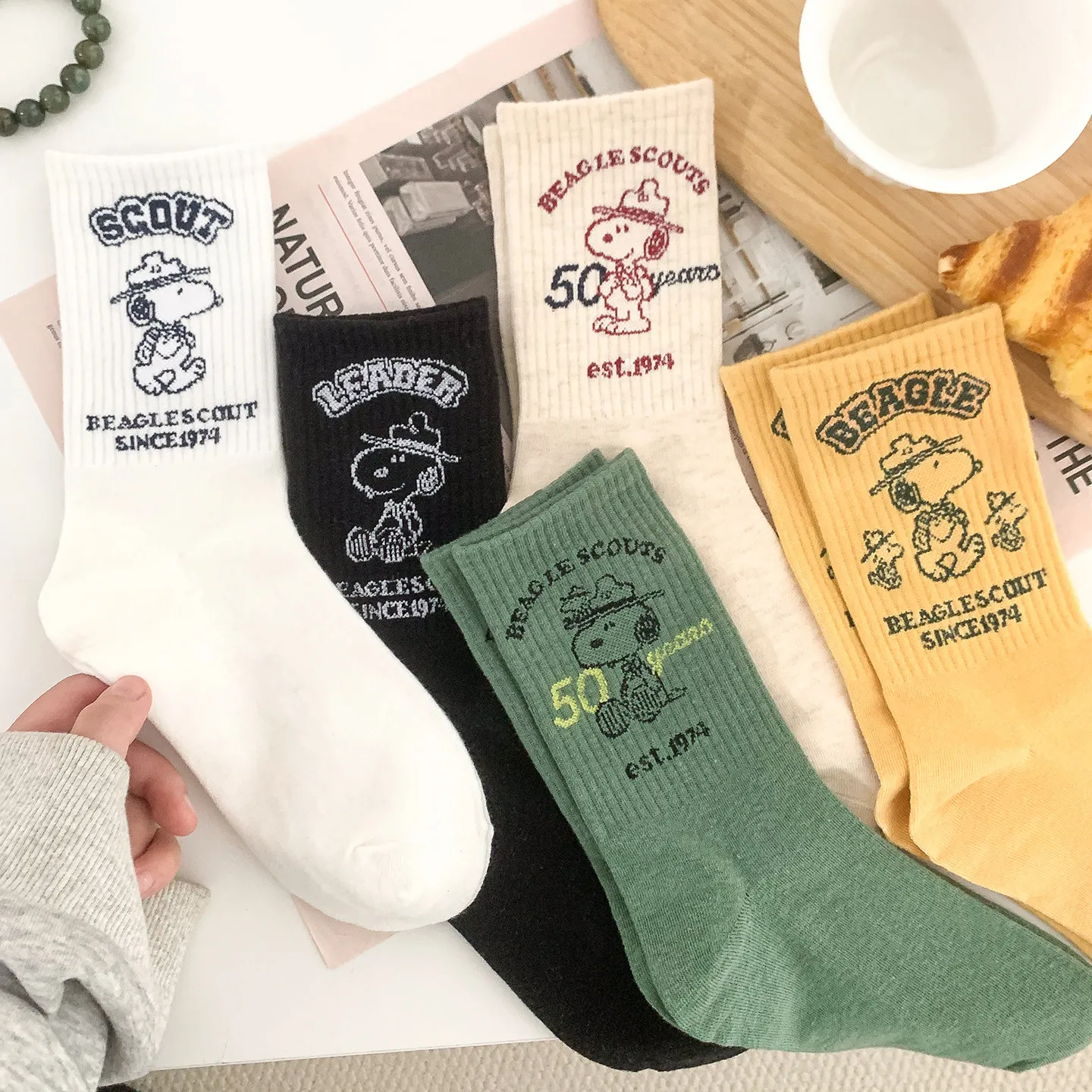5pcs Snoopy New Premium Snoopy Socks Sports Cotton Autumn and Winter High Socks Women's College Style Ins Cotton Socks Girl Gift - view 2