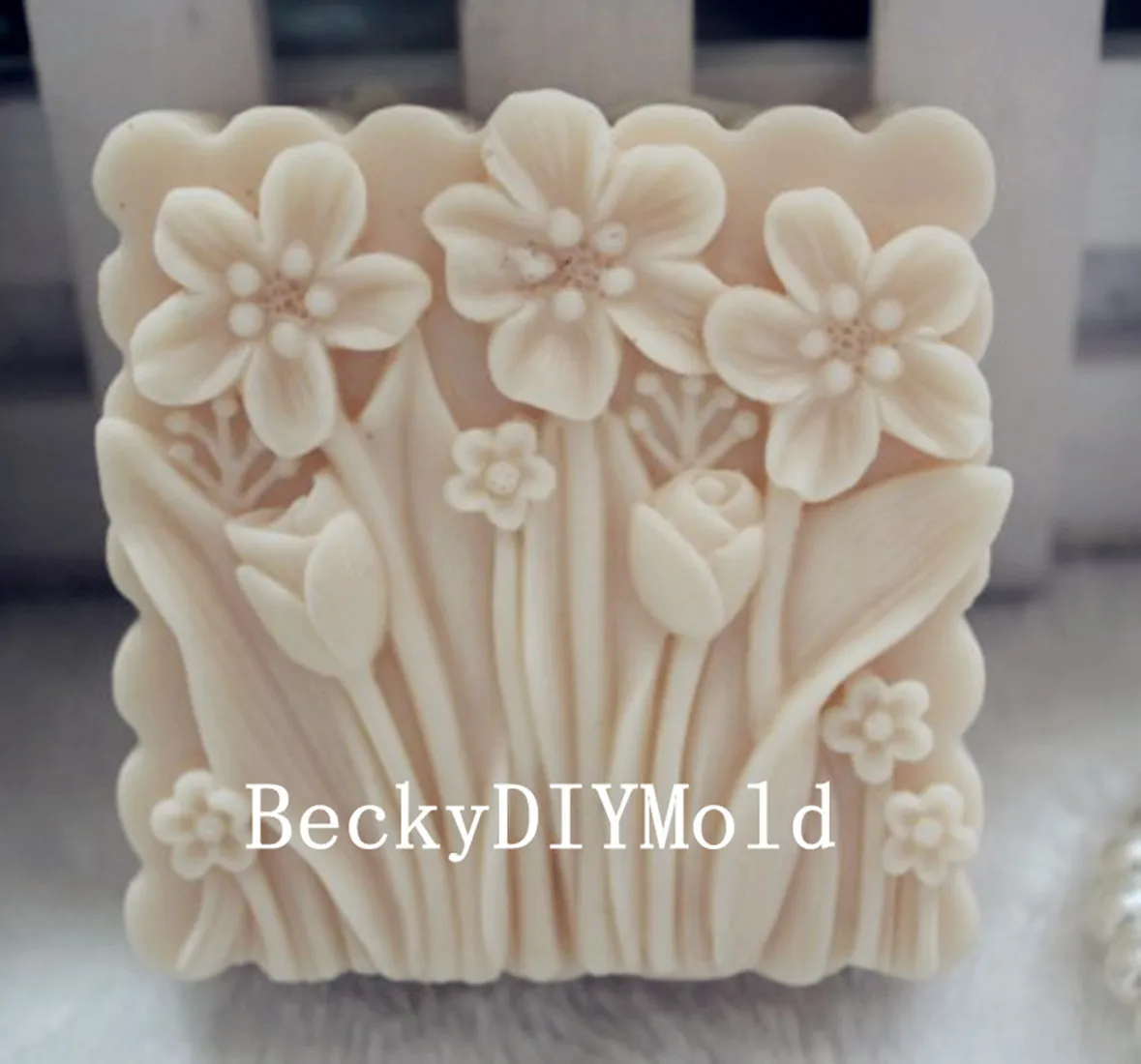 1pcs Square Flowers (zx70) Silicone Handmade Soap Mold Crafts DIY Mould