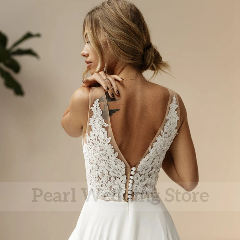 Classic V-Neck Sleeveless Wedding Dress Tulle Applique and Chiffon A-Line Bride High Side Slit Floor Length Backless Gown