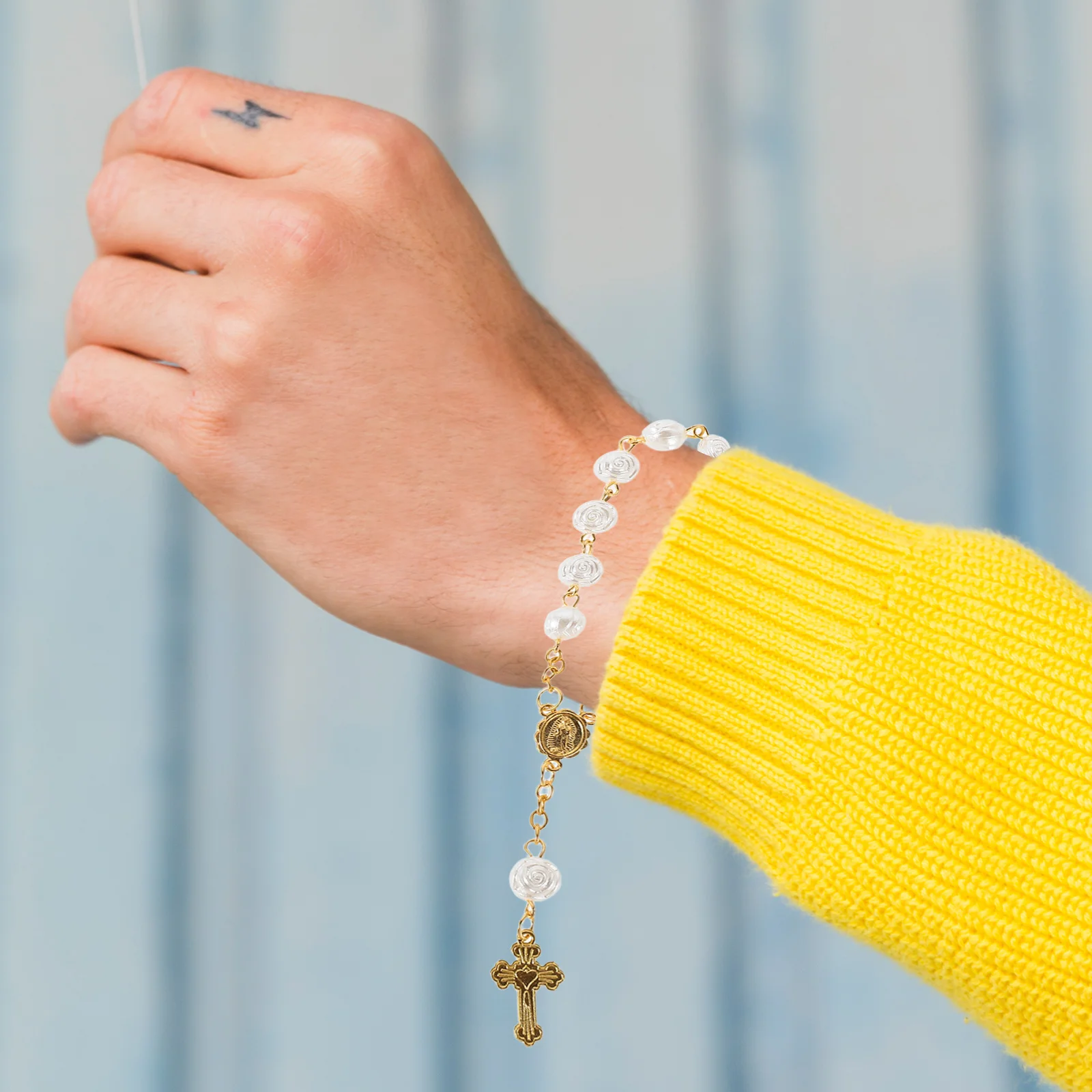 

4 Pcs Baptism Rosary Finger Chain Communion Ceremony Favors Mini Party Alloy Childrens Jewelry for Girls Souvenir Travel