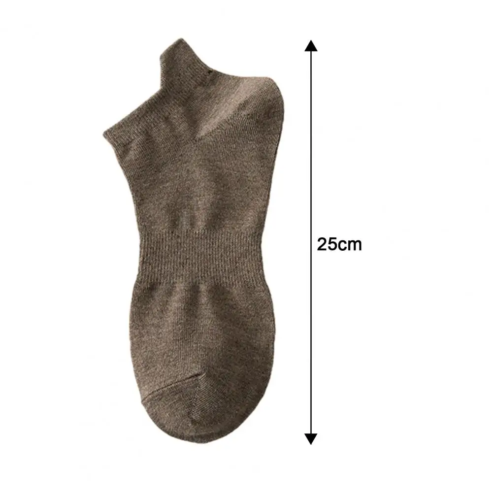 男性用の明るい色の短いチューブソックス,通気性のあるスポーツソックス,目に見えない,旅行,スポーツ,綿,ボートソックス,ファッション,1ペア