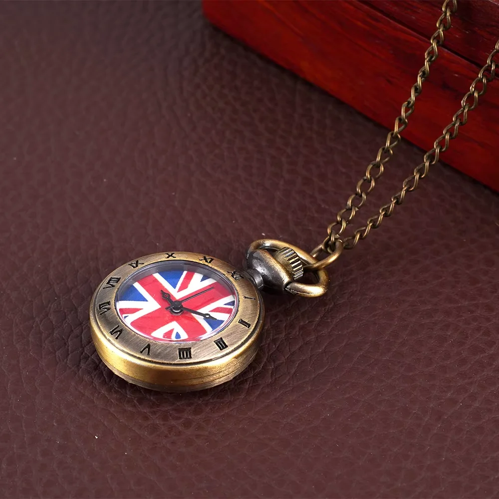 Quartz watch Vintage bronze small single case pocket watch vintage rice word pattern Roman scale pocket watch