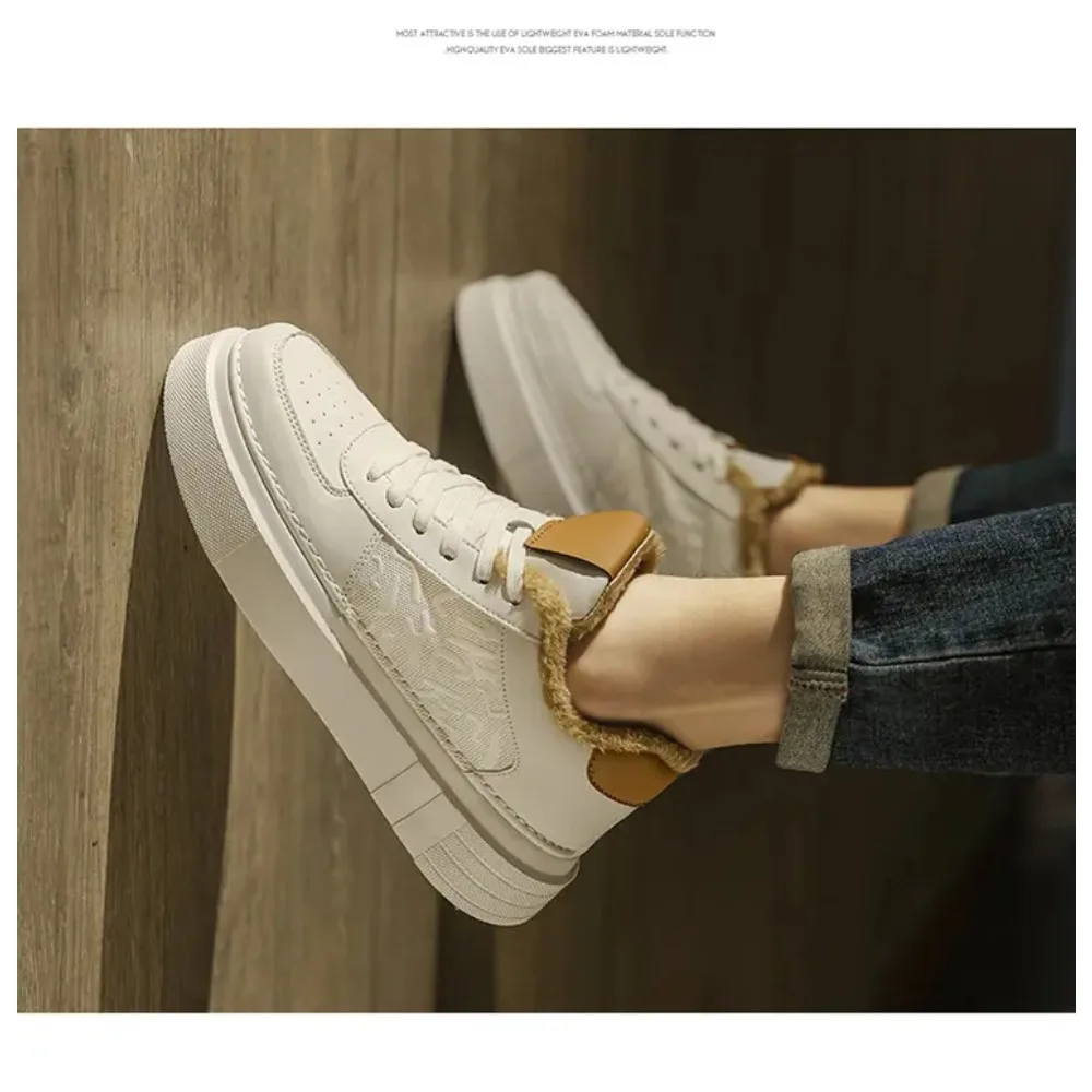 أحذية رجالية صيفية كاجوال عصرية جديدة ونعل سميك لزيادة الارتفاع وخفيفة ومضادة للانزلاق ومقاومة للاهتراء أحذية رياضية متعددة الاستخدامات