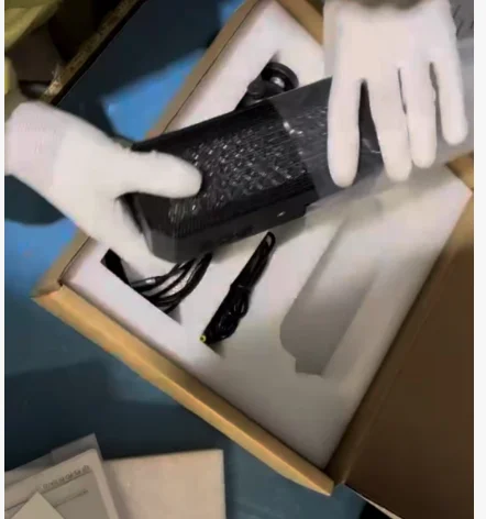 

Factory Price Mini Portable Directional Speaker Ultrasonic Magic Audio Speaker