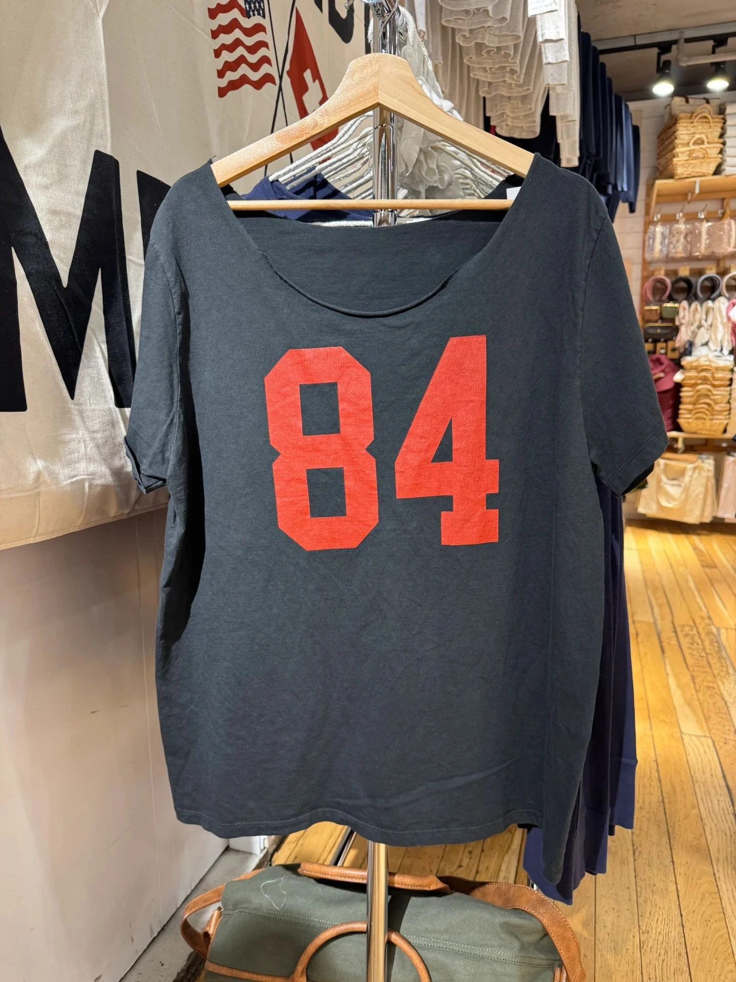 

84 Print Black Short Sleeve T-shirt Women Summer Raw Trim Slash Neck Cotton Loose Tees Vintage Streetwear Oversized Tops Tshirts