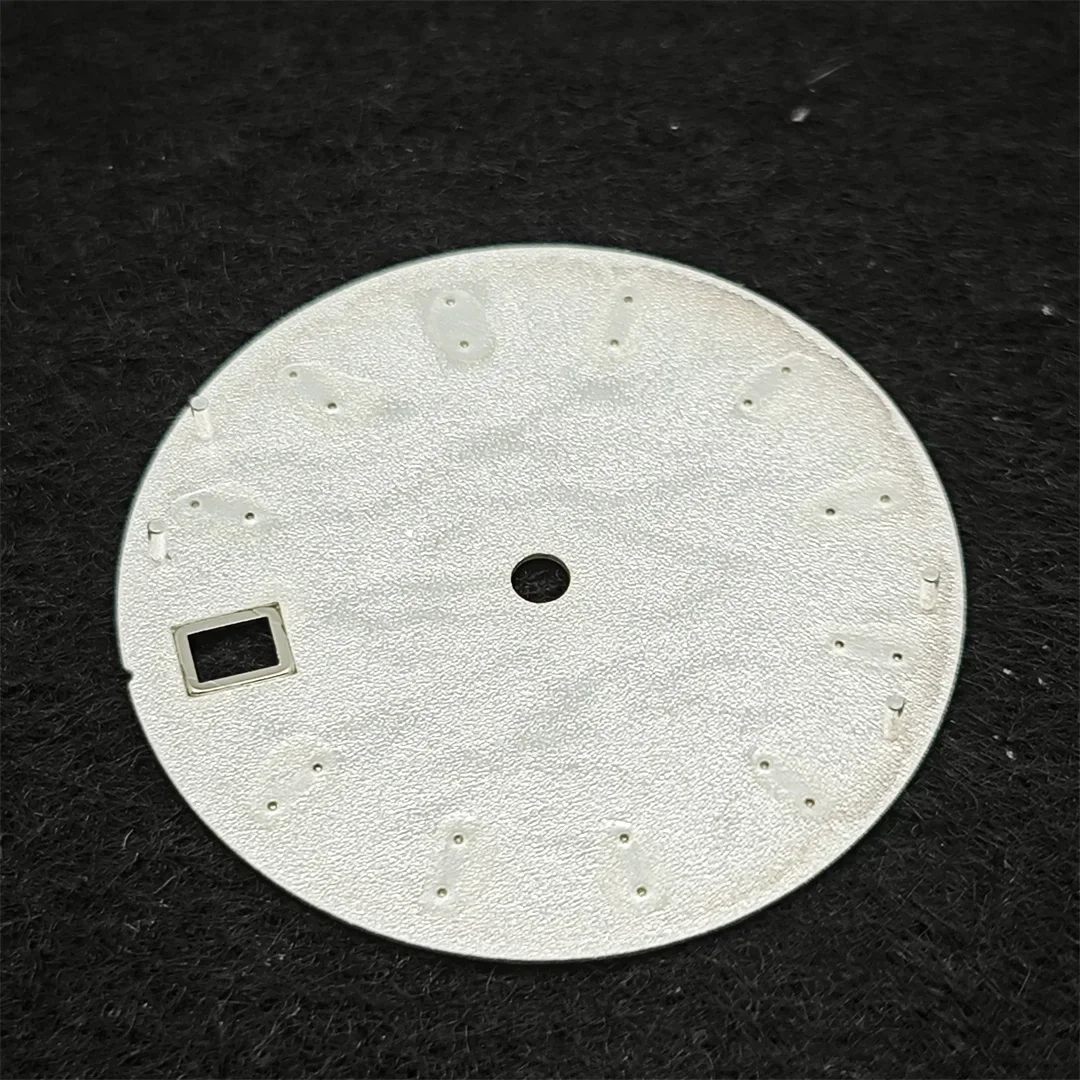 Quadrante dell'orologio NH35 da 28,5 mm e lancette dell'orologio con accessori di ricambio per orologio da polso da uomo luminoso verde per movimento NH35/NH36