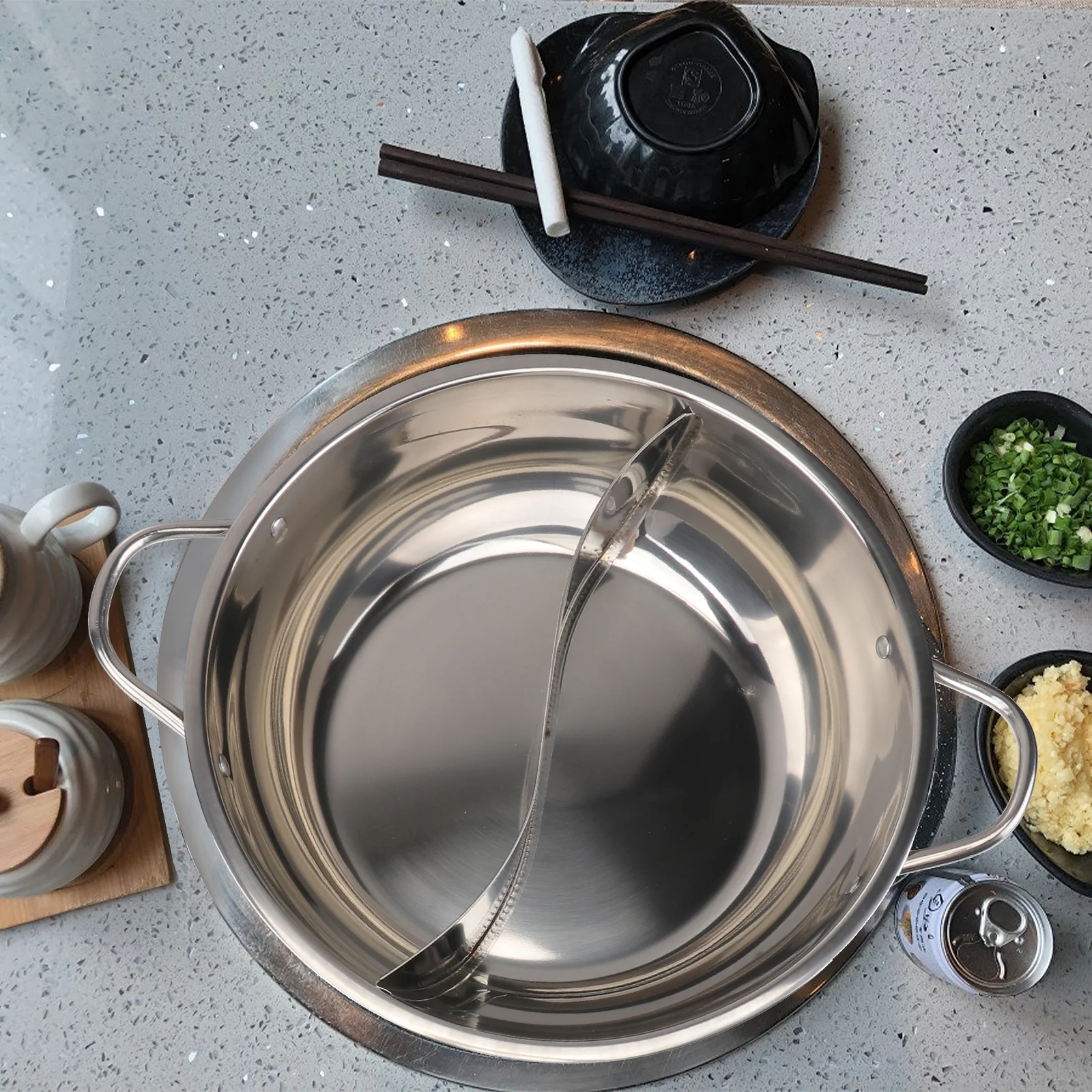 

Multifunctional Stainless Steel Hot Pot Cookware Dual Divider Induction Cooker Pot Glass Lid Family Party Restaurant Use 304