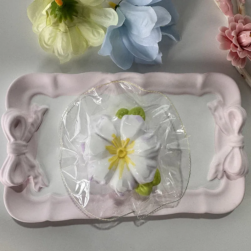 Food Grade Realistic Primrose Flower Squishy Toy Delicate Petal Texture Design Slow Rebound Anxiety Relief Plant Squeeze Toy