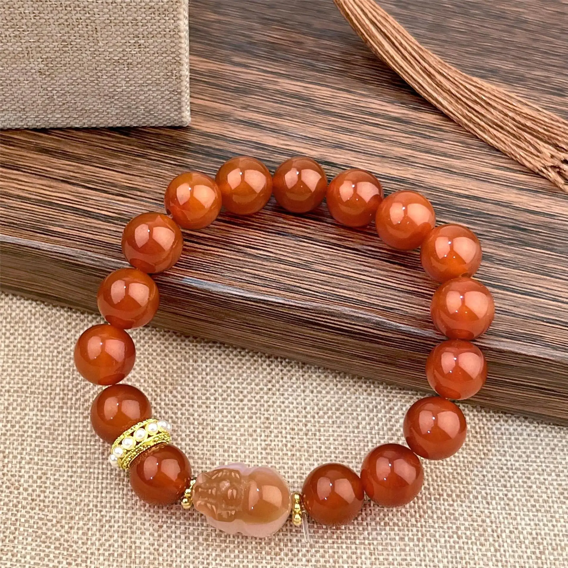 natural red skewers Pixiu bracelets 2024 new Chinese style retro handmade bracelets, ethnic style bracelets