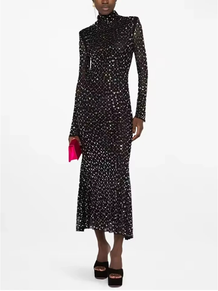 Elegante vestido negro transparente de manga larga hasta la pantorrilla con perforación en caliente para mujer con adornos brillantes Ideal para eventos nocturnos