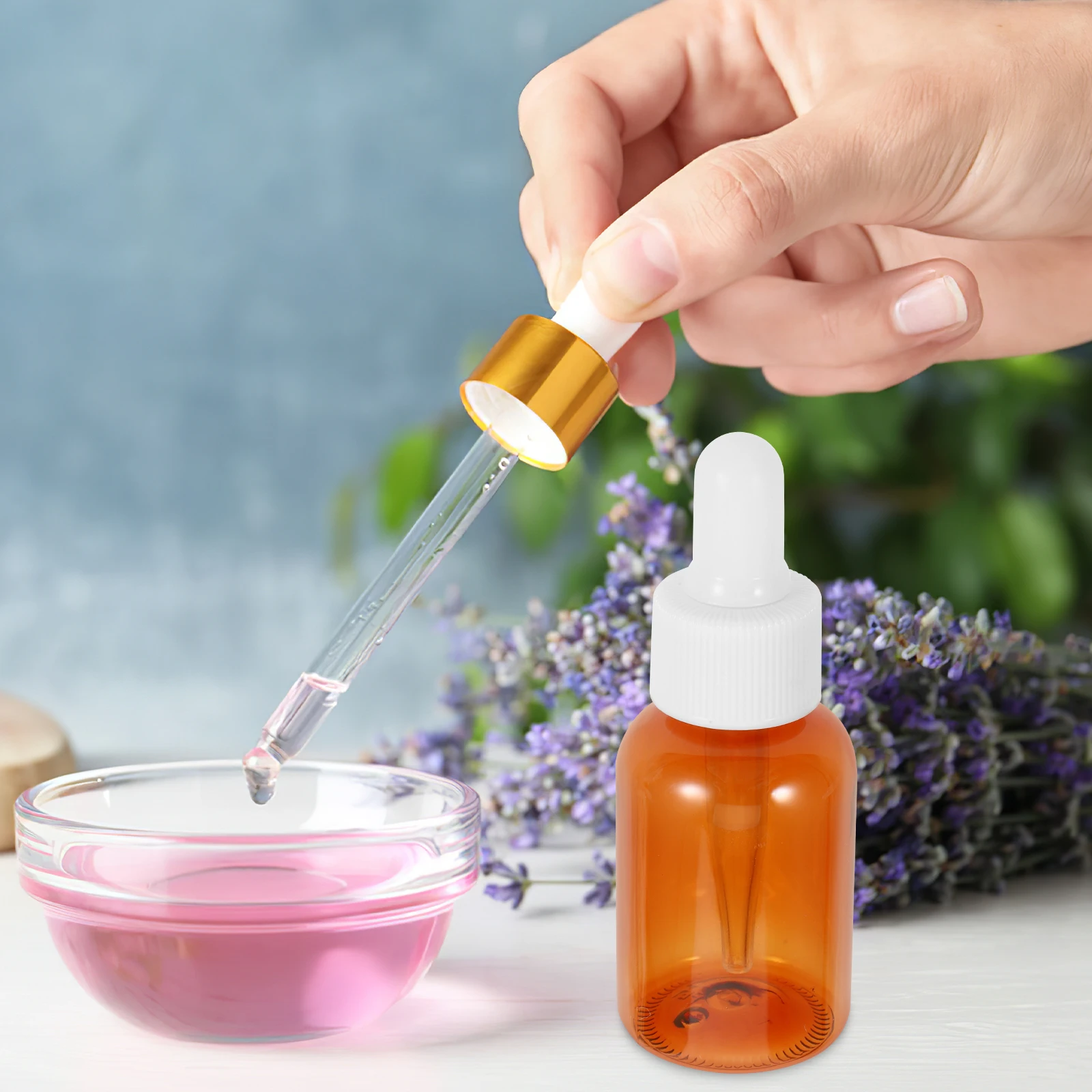

4pcs 35ml Amber Dropper Bottles Plastic Essential Oil Sub Bottles Travel Sample Mini Vials Lightweight Reusable