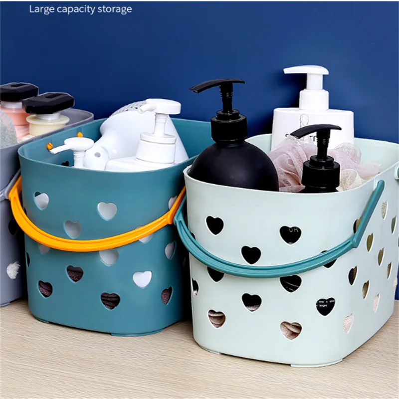 Plastic handheld shower basket, bathroom toiletries and storage basket, heart-shaped hollow shower handheld storage basket