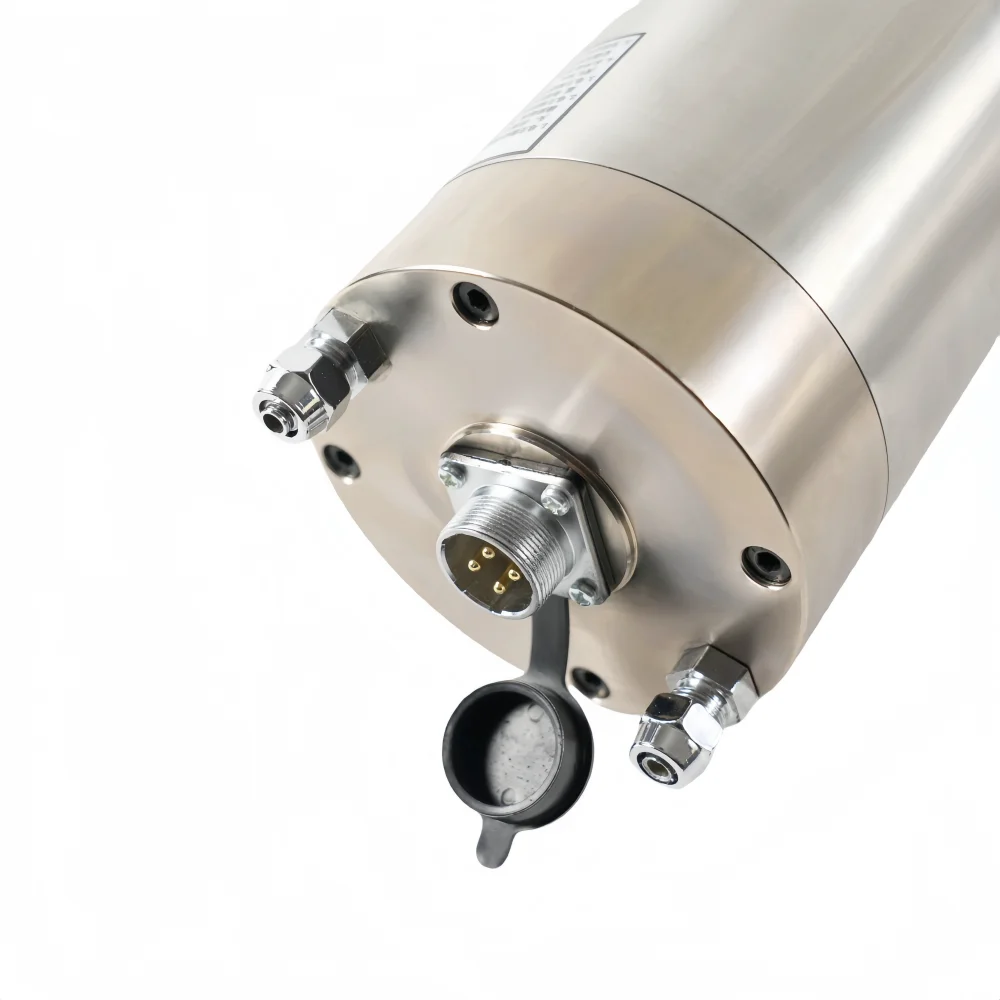 Motor de husillo CNC ER20 de fresado y perforación de metal refrigerado por agua de 4,5 kW GDK105-18Z/4,5