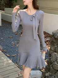 Winter French Retro Solid Knitted Dress Women 2024 Casual Knit Round Neck Elegant Sweater Dresses New Design Sense Slim Clothing