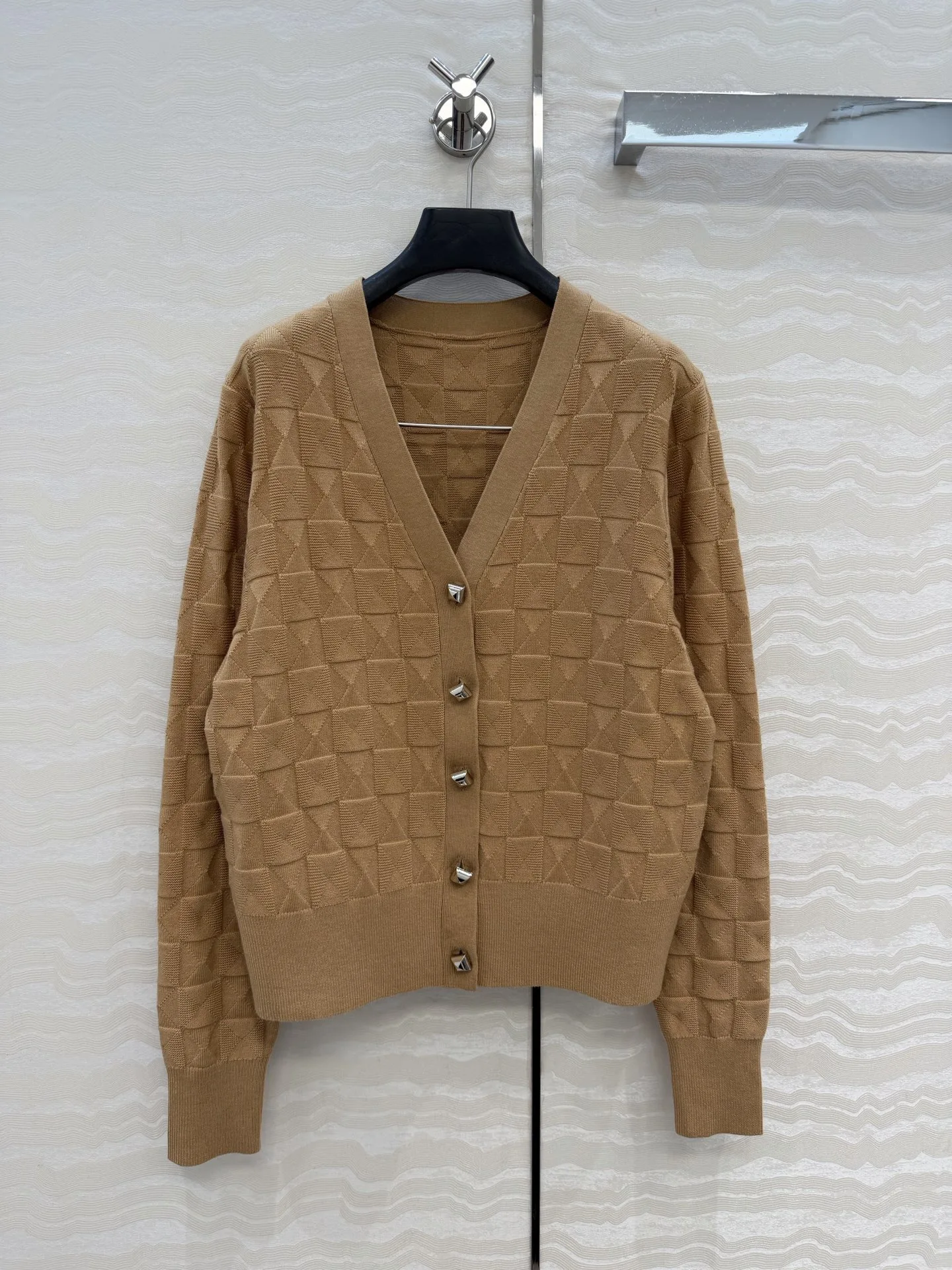 

Вязаный шерстяной кардиган Ele V-ne с V-образным вырезом, повседневный, свободного кроя, мягкий шерстяной свитер для женщин с 3D-рельефным клетчатым узором