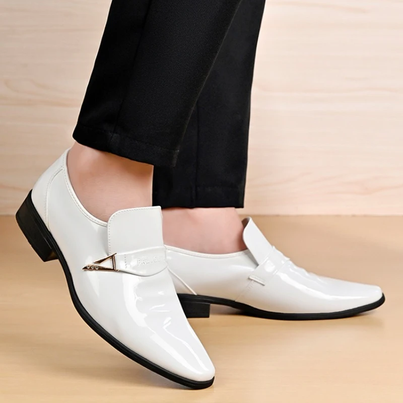 2026 Модные мужские офисные деловые туфли большого размера с низким вырезом, повседневные удобные многофункциональные мужские свадебные туфли с острым носком