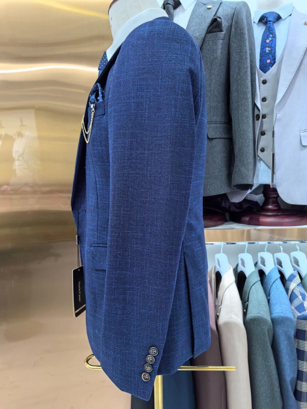 Bonito conjunto de terno de negócios fino ajuste 3 peças blazer colete calças para homens personalizado pico lapela ternos masculinos casamento baile wear