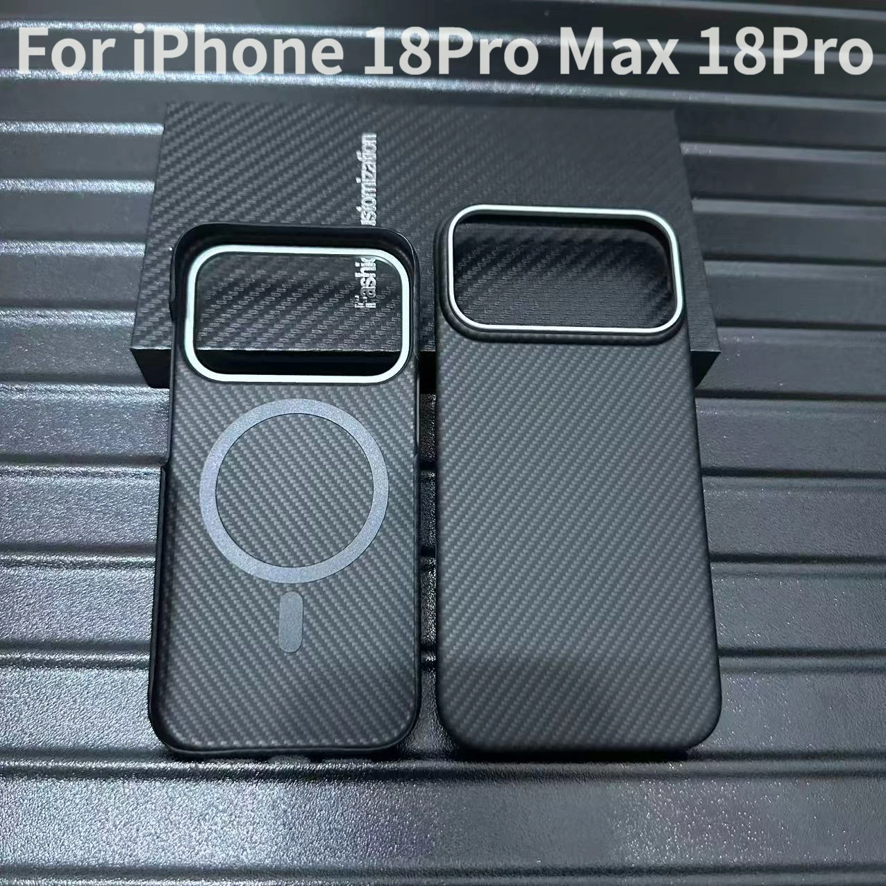 Ultra-Thin Carbon Fiber Texture Magnetic Protective Cover for iPhone 18Pro Max 18Pro Ultra with Alloy Lens for Magsafe Hard Shel