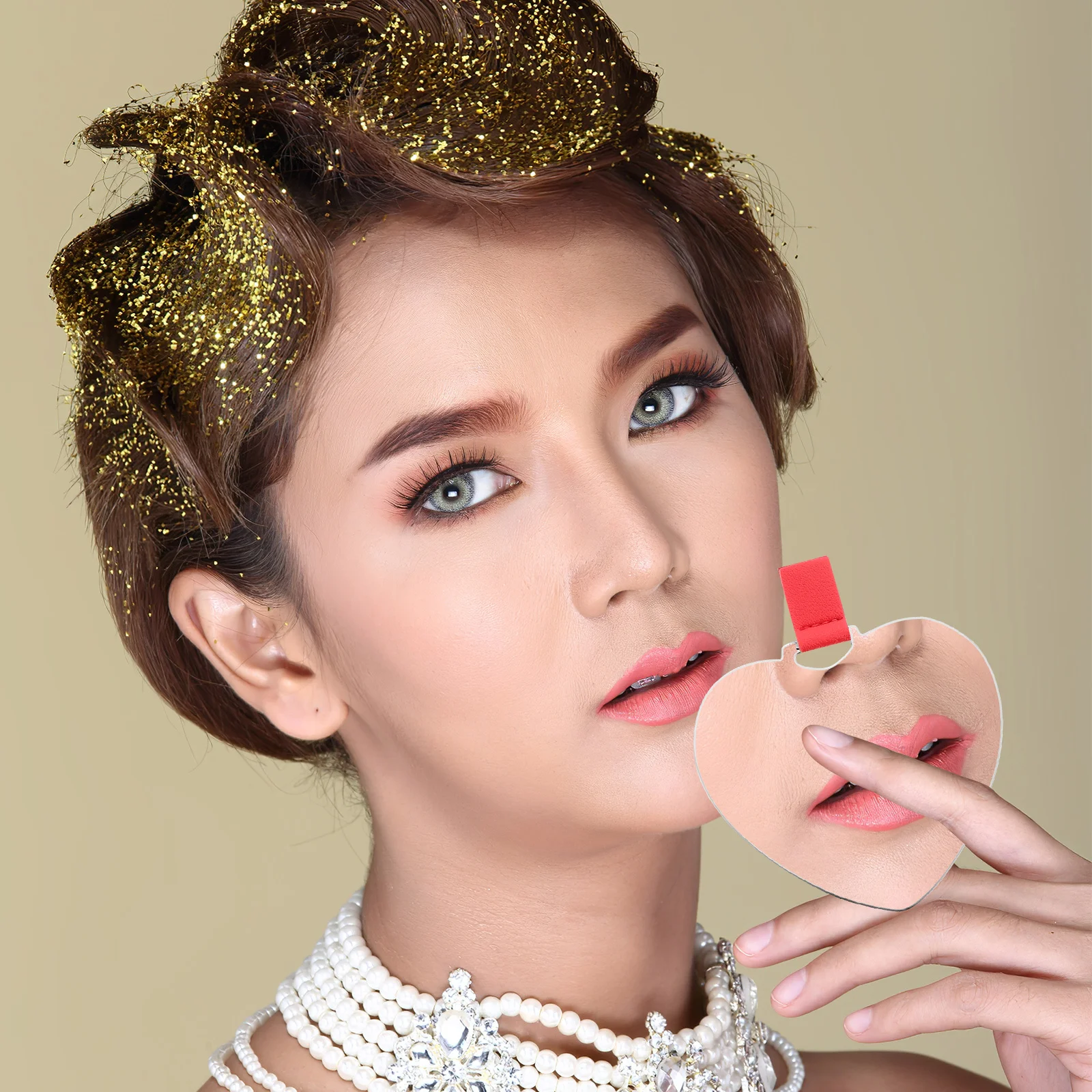 2Pcs Heart-Shaped Makeup Mirror Stainless Steel Mini Compact Portable Travel Small Handheld Vanity Mirror Small Pocket Mirrors