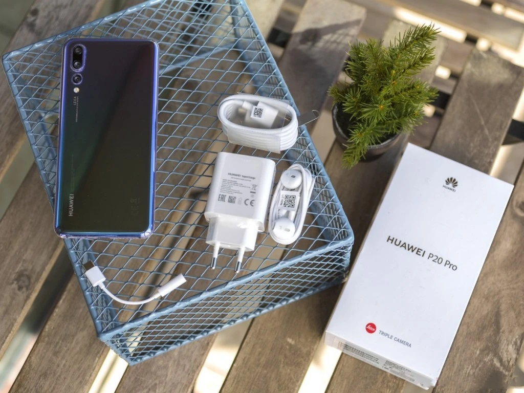 هواوي P20 برو الهاتف الذكي أندرويد 6.1 بوصة 24MP + 40MP كاميرا 4G شبكة جوجل بلاي مخزن الهواتف المحمولة