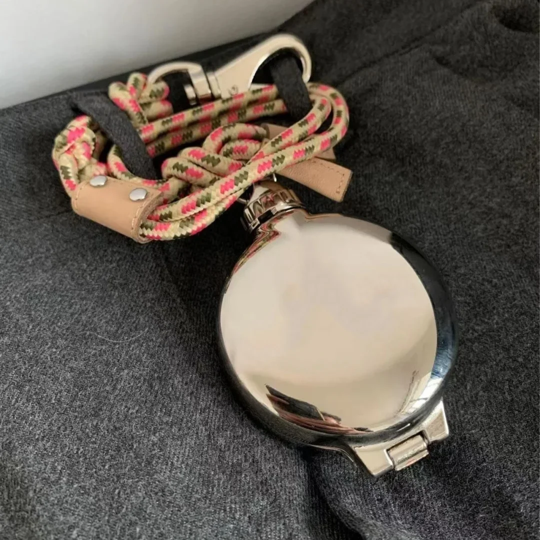 

New Alloy Metal ashtray Portable Luxury High-quality Personalized Design Pants Waist Pendant Decoration Women's High-end Gifts