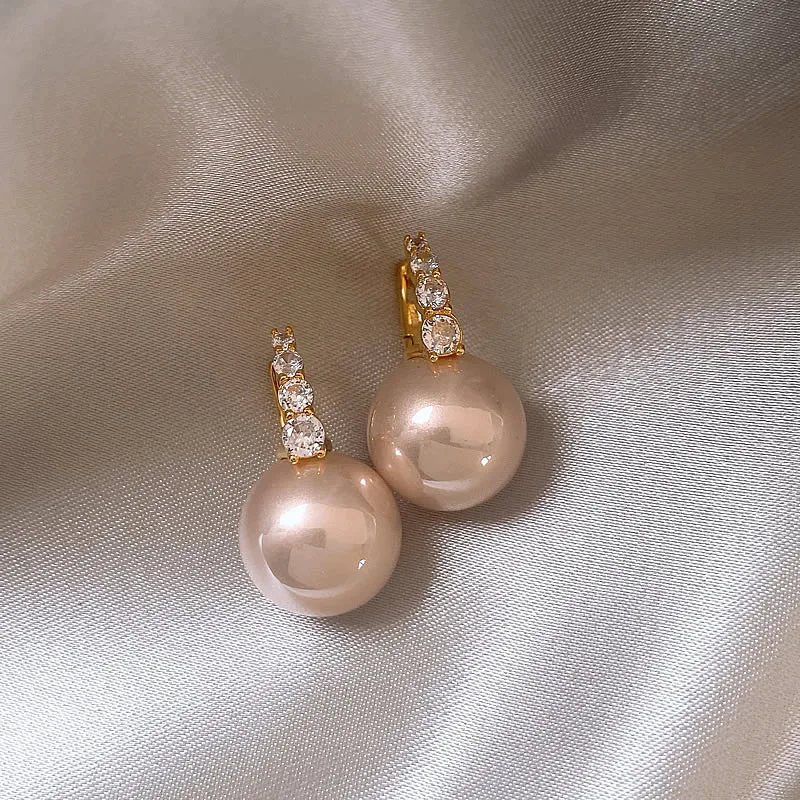 2023 New Arrival Light Luxury French Pink Imitation Pearl Stud Earrings Fashion Round Crystal Women Jewelry Party Gifts