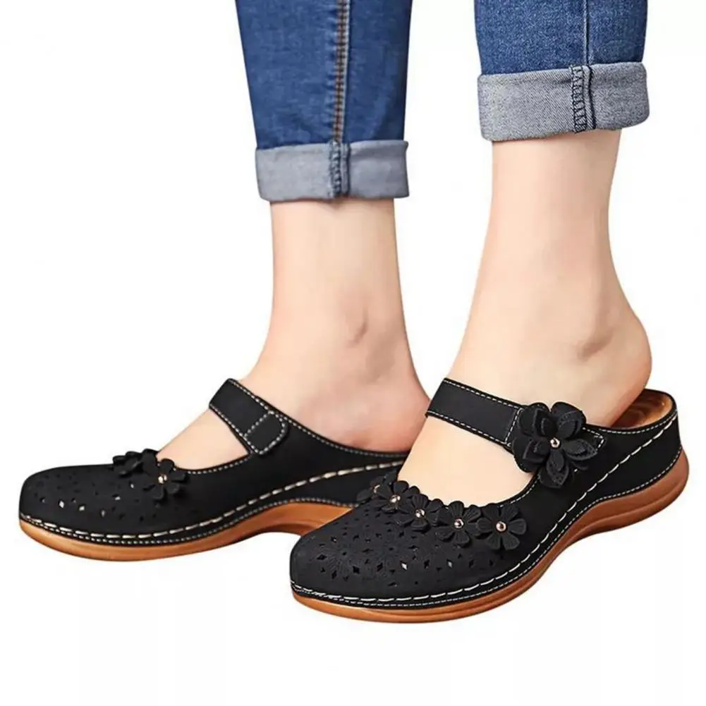 

2024 Summer Autumn Fashion Flower Design Round Toe Casual Women's Shoes National Wind Faux Leather Women Flats Girl