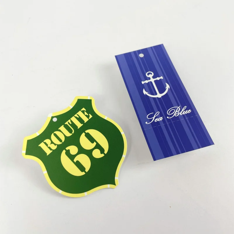 

50 0.Zhang.Custom.Custom die-cut Shield Shape Hang Set Printed Labels Clothing and Accessories Matt