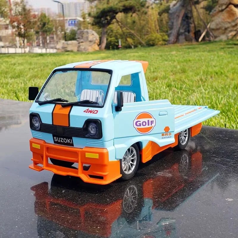 

1:24 Suzuki Carry Alloy Pickup Car Model Diecasts Metal Modified Light Truck Vehicles Model Simulation Sound Light Kids Toy Gift