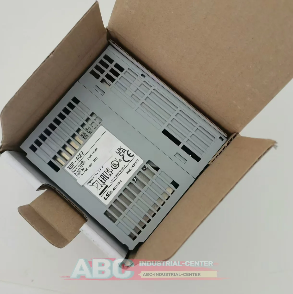 Nuevo módulo PLC XGQ-TR4A XGI-D22A original