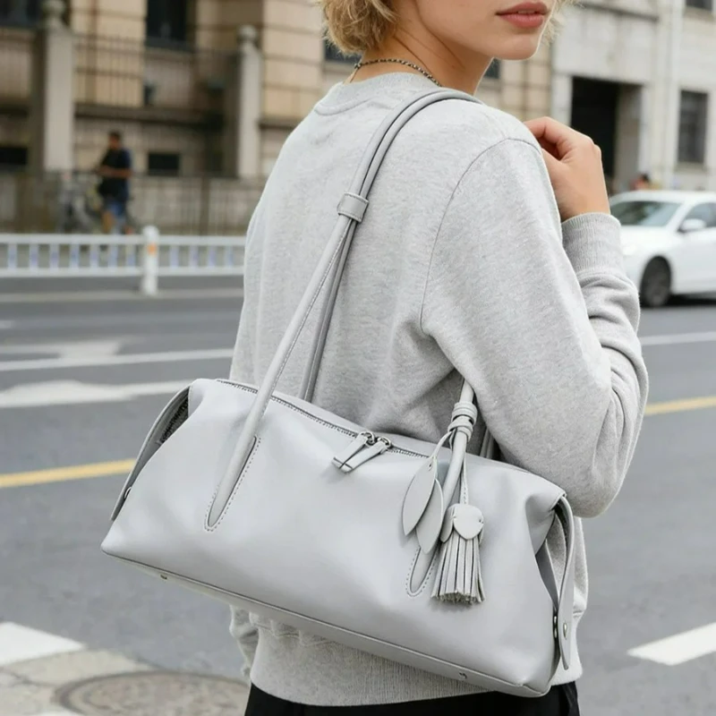 High-quality Fashion Leather Large Capacity Handbag New Style -Versatile Women's Commuter Crossbody Bag At The Underarm Position