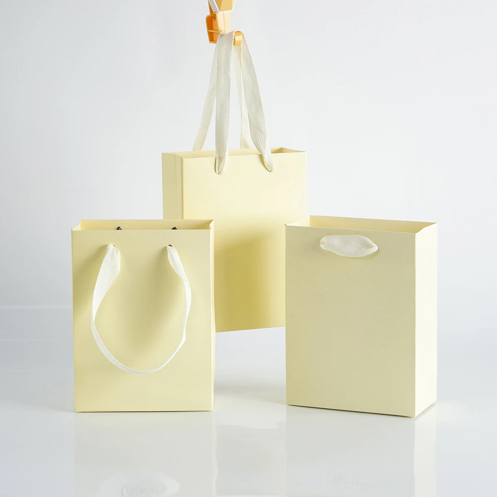 10pcs  Paper Bags with Handles Gift Bags 12x6x16cm Gold White  Film Bright Kraft Cardboard Birthday Party Favors Goody Tote Bags