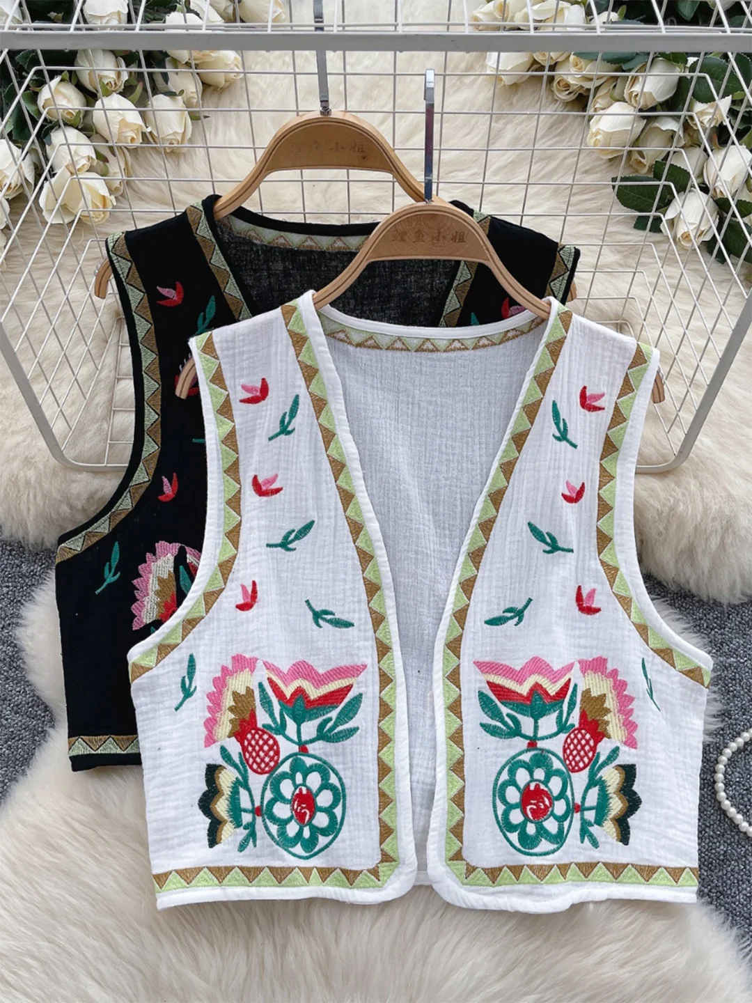 Croysier Vests Tops For Women Fashion Ethnic Style Vintage Floral Embroidery Waistcoat Vest Sleeveless Open Stitch Cropped Vest