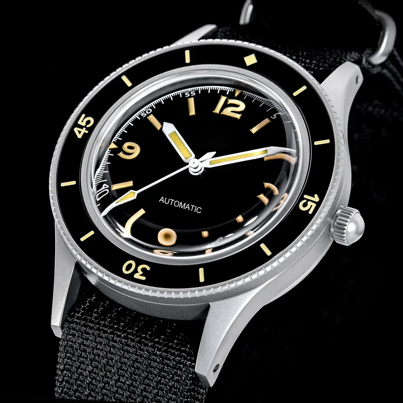 

Мужские часы с автоматическим механизмом NH35A и автоматическим механизмом в стиле ретро, 40 мм, с двойным куполом и сапфиром, 20 АТМ, зеленый светящийся керамический безель для дайвинга