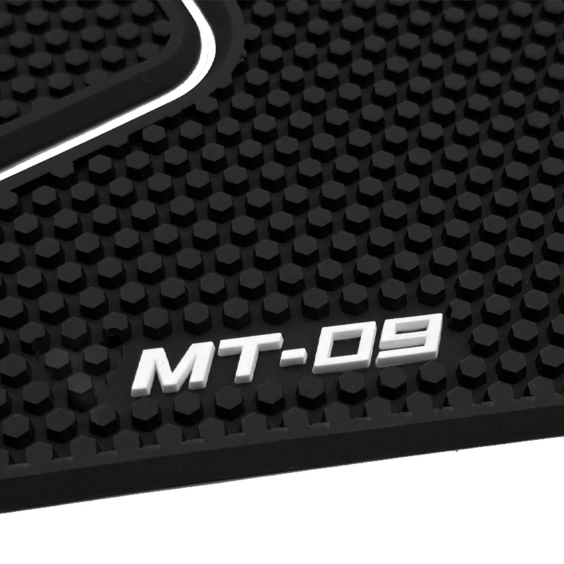 For YAMAHA MT09 FZ-09 FZ09 MT-09 MT 09 2013-2020 2014 2015 2016 2017 Motorcycle Non-slip Side Fuel Tank Stickers Waterproof Pad