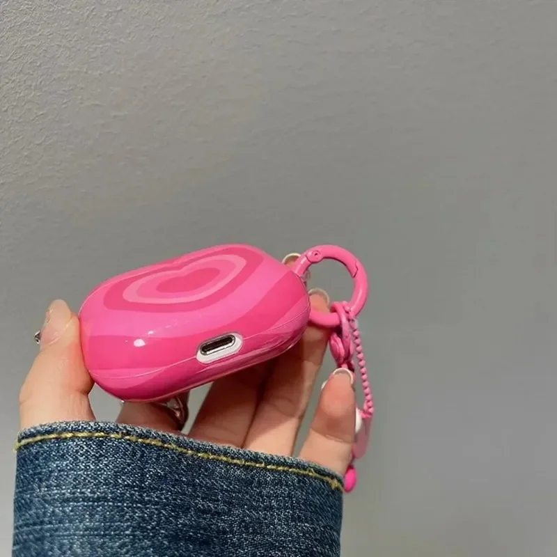 Casing silikon lembut untuk Airpods 4, casing silikon lembut dengan pola hati untuk AirPods 1 2 3 Pro 2 generasi dengan gantungan kunci liontin gadis wanita