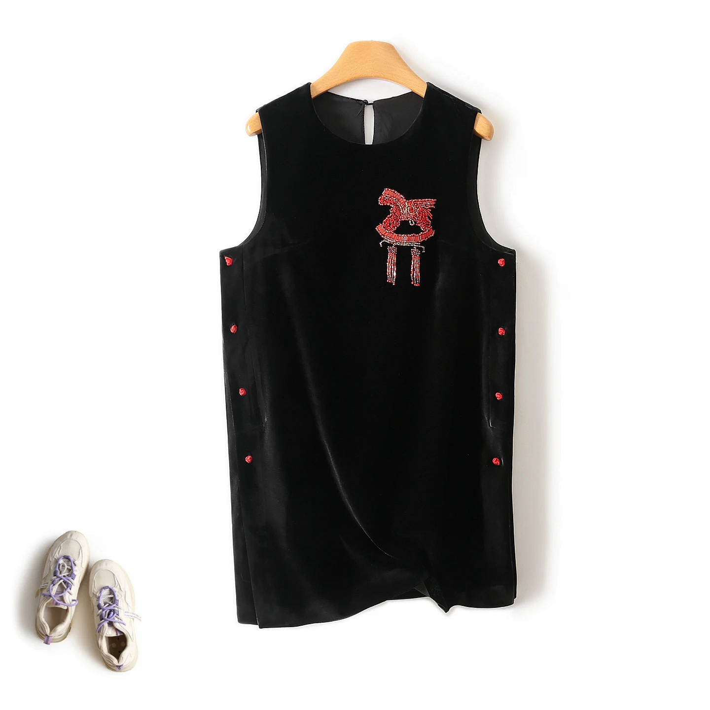 

Новая китайская вельветовая юбка-жилет для женщин, модная, с круглым вырезом, асимметричным подолом и декоративными пуговицами, верхняя одежда