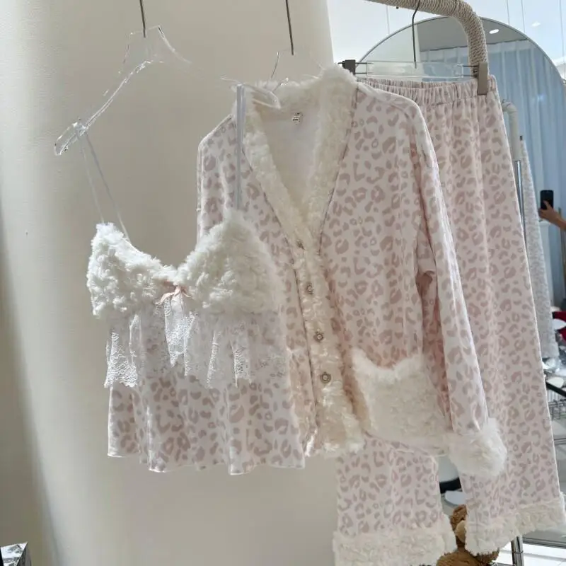

Autumn Winter Womens Sexy Homewear Warm Coral Fleece Cute Leopard Print Long Sleeve Pants Thickened Pajamas Three Piece Set