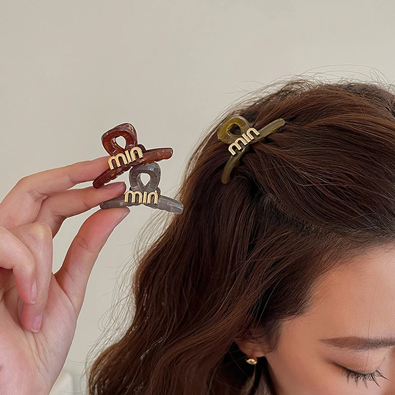 2PCS Small Cute Letter Hair Clips For Women Girls Mini Clamps Hair Claw Clip Barrettes Crab Korean Fashion Hair Accessories